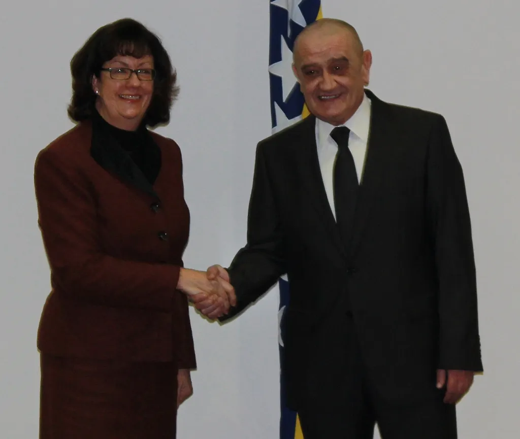 Chairman Bevanda Talks with US Ambassador in BIH