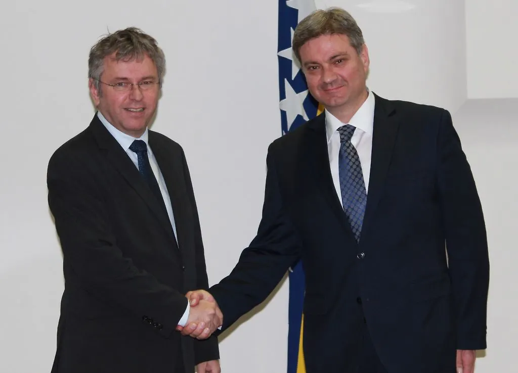 Zvizdić-Gmek: To Strengthen Institutional Cooperation 
and Advance Positive Economic Trends
