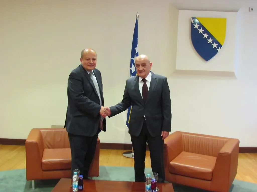 Ministar Bevanda i viceguverner CEB-a Dowgielewicz 
razgovarali o razvojnim projektima 
