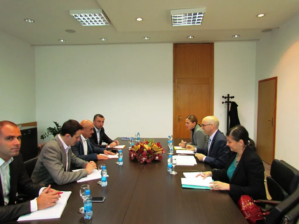 
Министар Беванда разговарао са 
шефом ММФ-а у БиХ о будућој сарадњи
