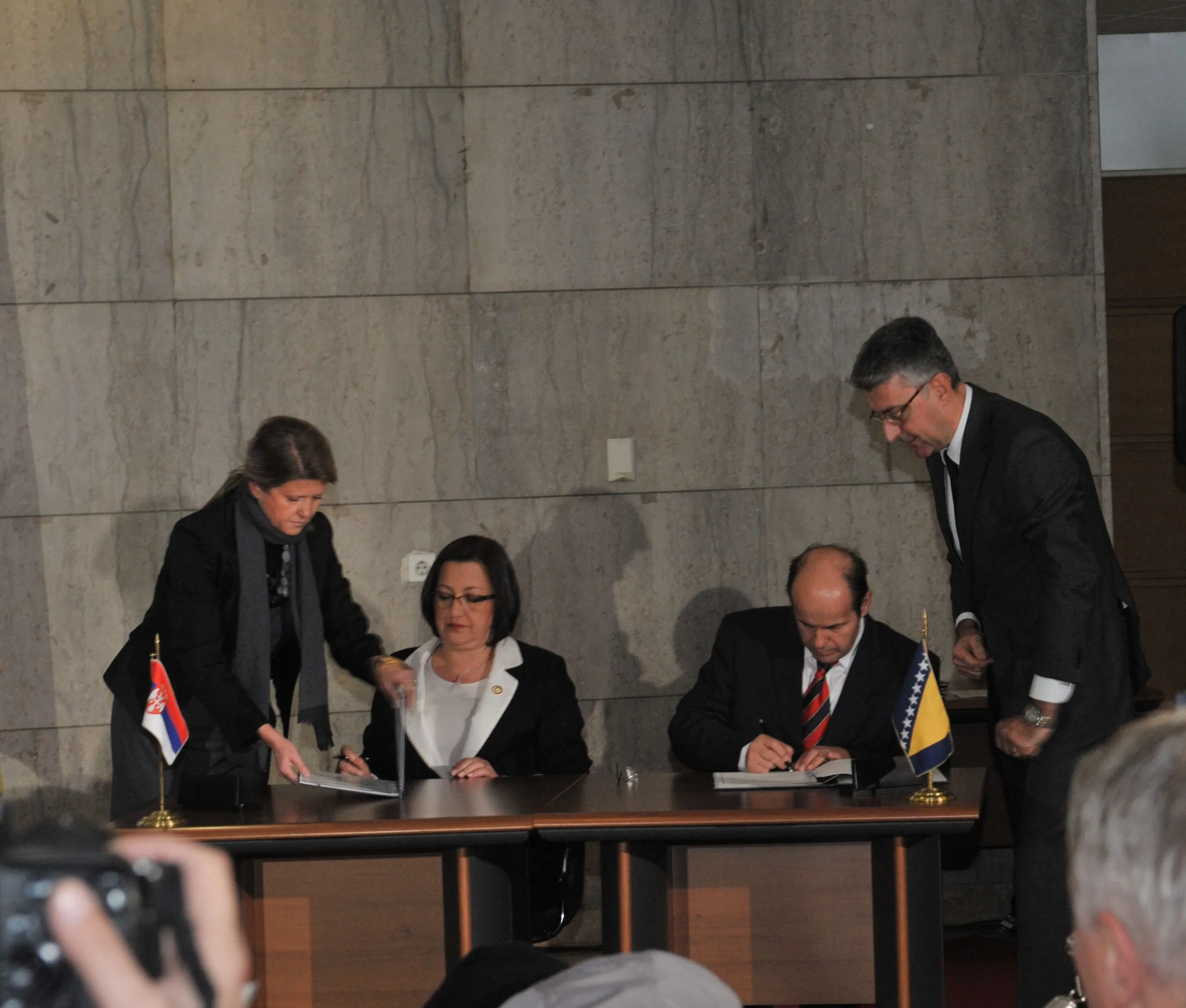 СПРИЈЕЧИТИ УГРОЖАВАЊЕ МОСТА МЕХМЕД-ПАШЕ СОКОЛОВИЋА У ВИШЕГРАДУ