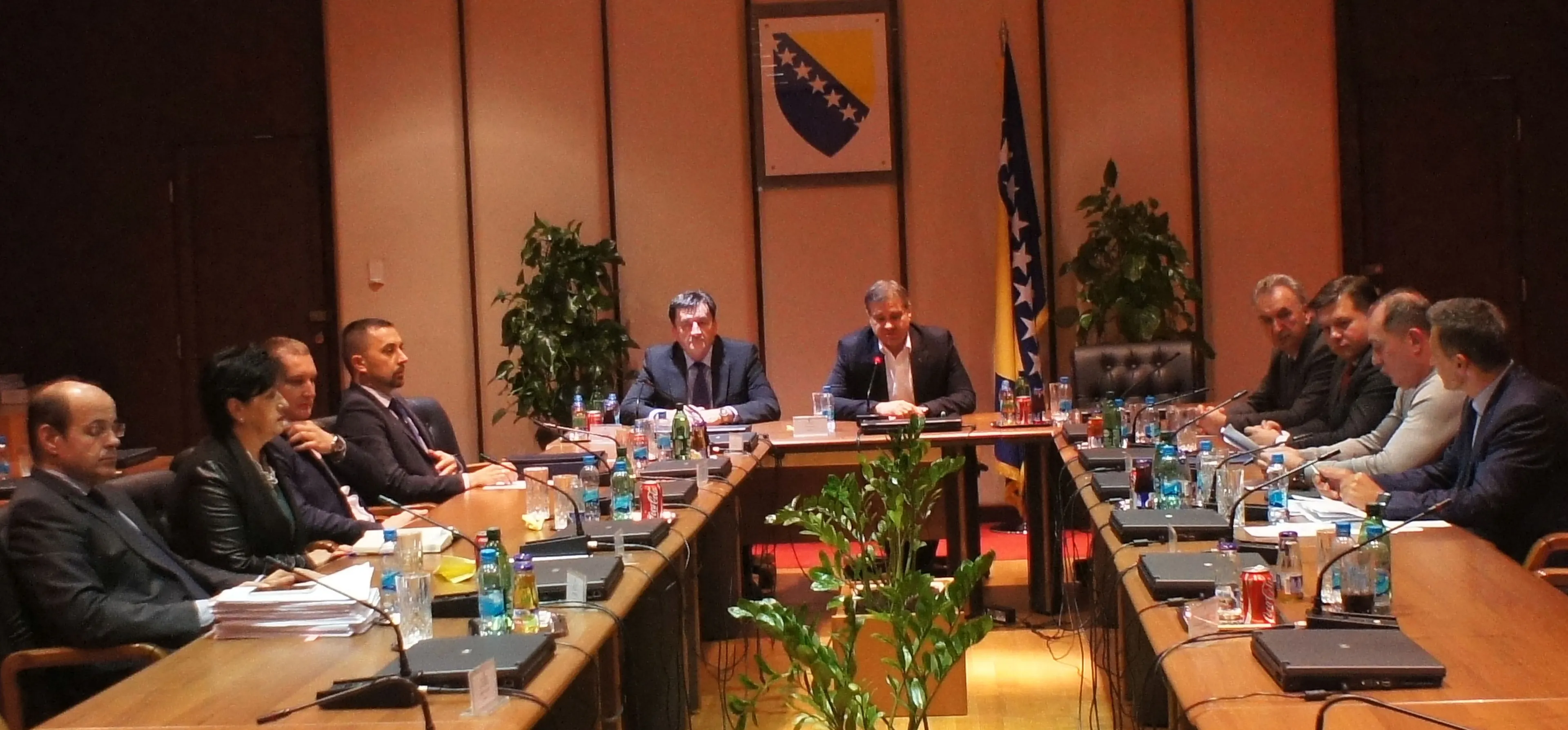 На ванредној сједници Савјета министара БиХ  петак проглашен Даном жалости у БиХ