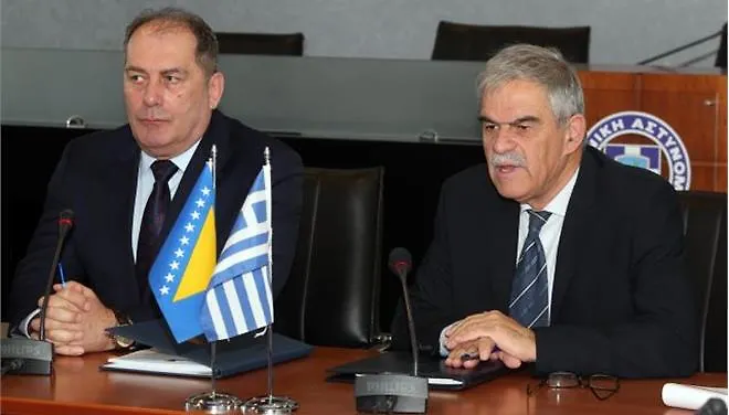 Министар безбједности БиХ Драган Мектић разговарао са министром унутрашњих послова Грчке Николаосом Тоскасом и потписао Протокол о реадмисији 