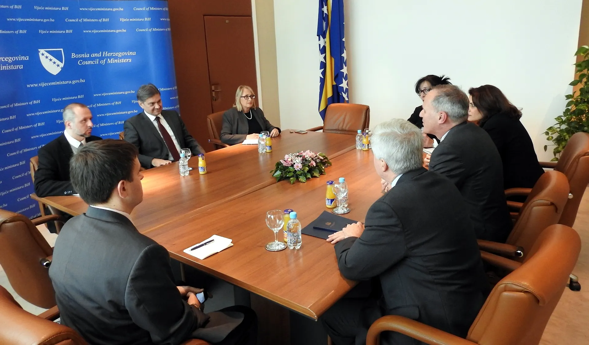 Predsjedatelj Zvizdić s veleposlanicima SAD iz regije