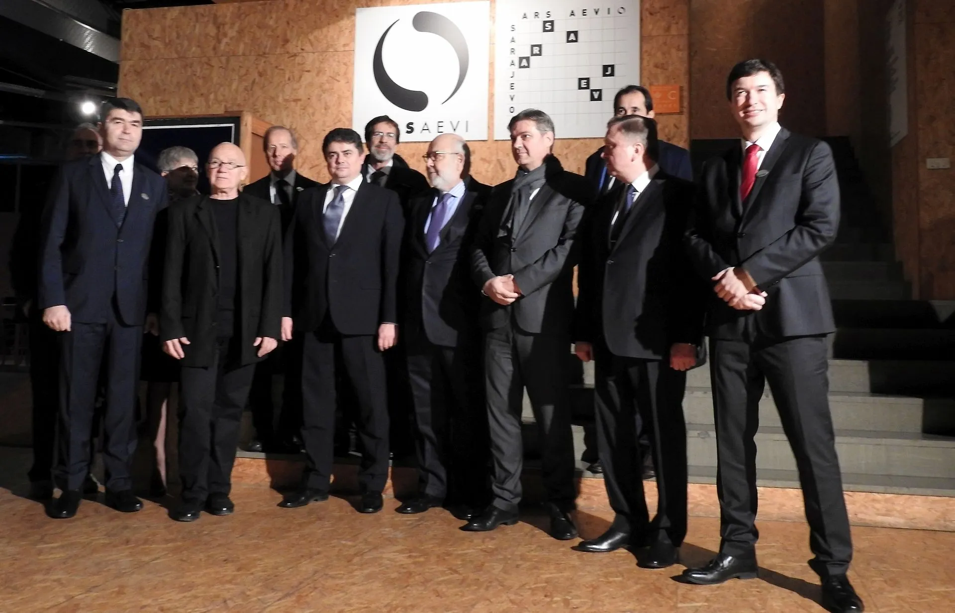 Predsjedatelj Zvizdić sa šefovima izaslanstava zemalja SEI-ja posjetio Muzej Ars Aevi
