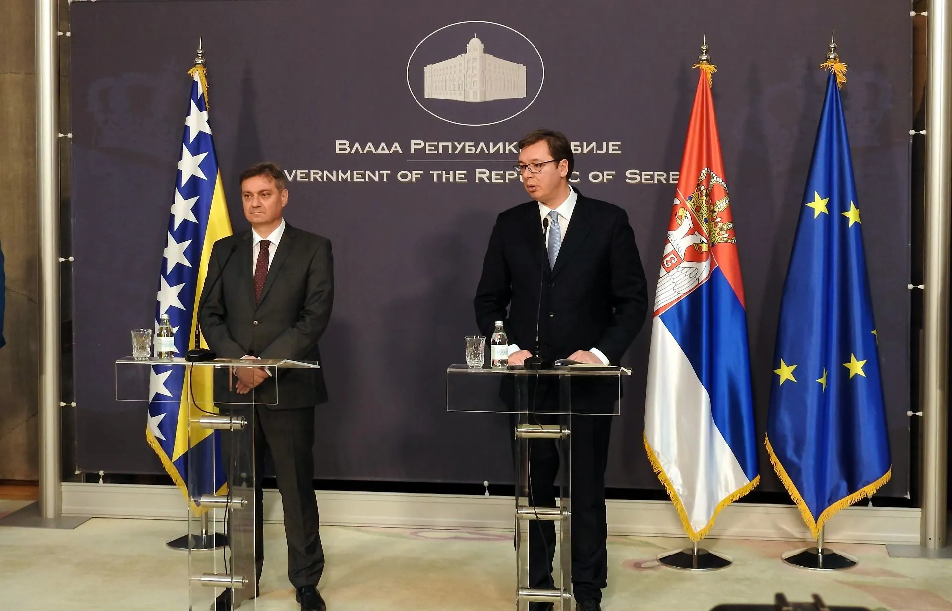 Konferencija za novinare predsjedavajućeg Zvizdića i premijera Vučića (AUDIO)