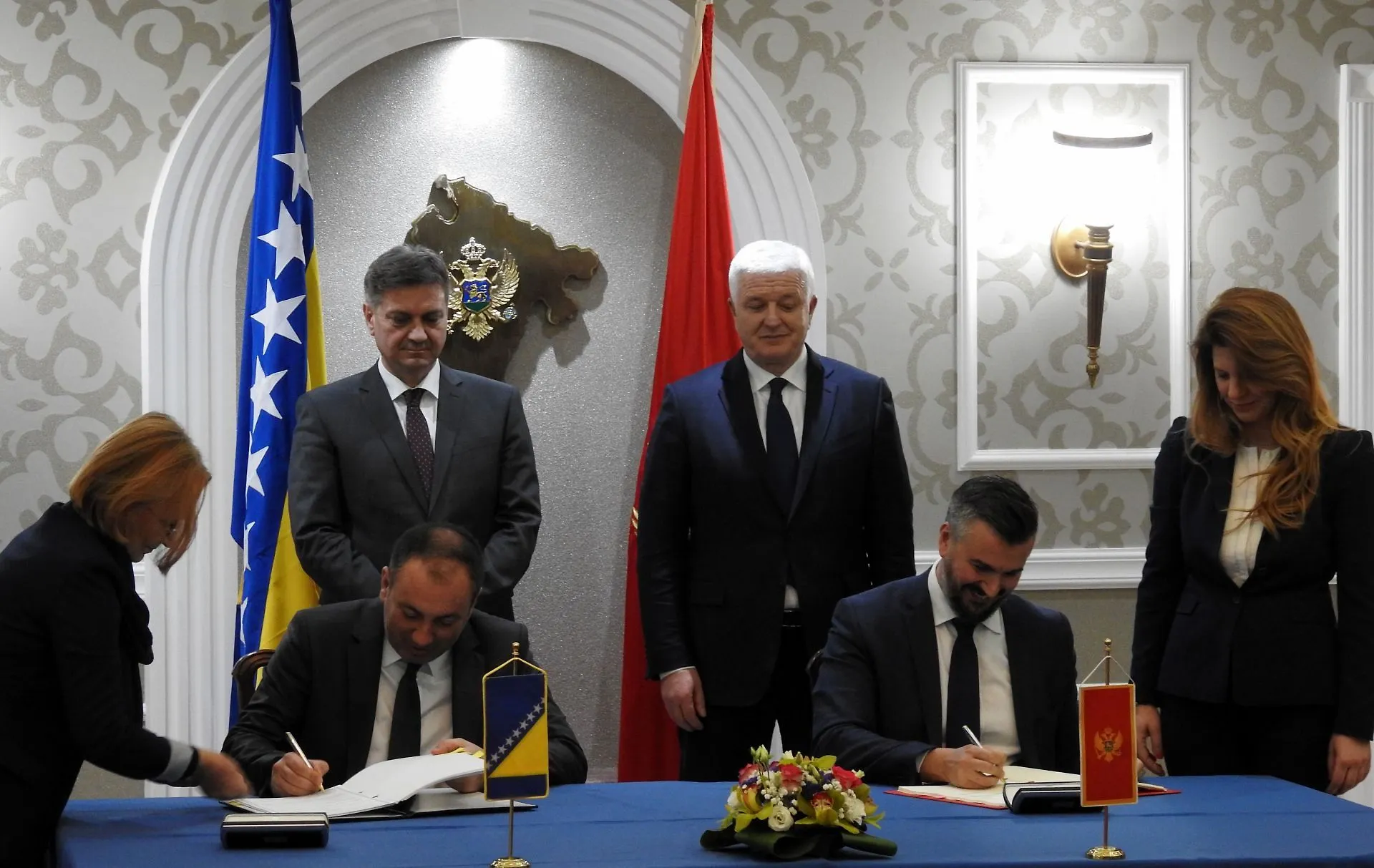 Potpisan Sporazum o saradnji između VMBiH i Vlade CG u procesu pristupanja Evropskoj uniji (VIDEO)