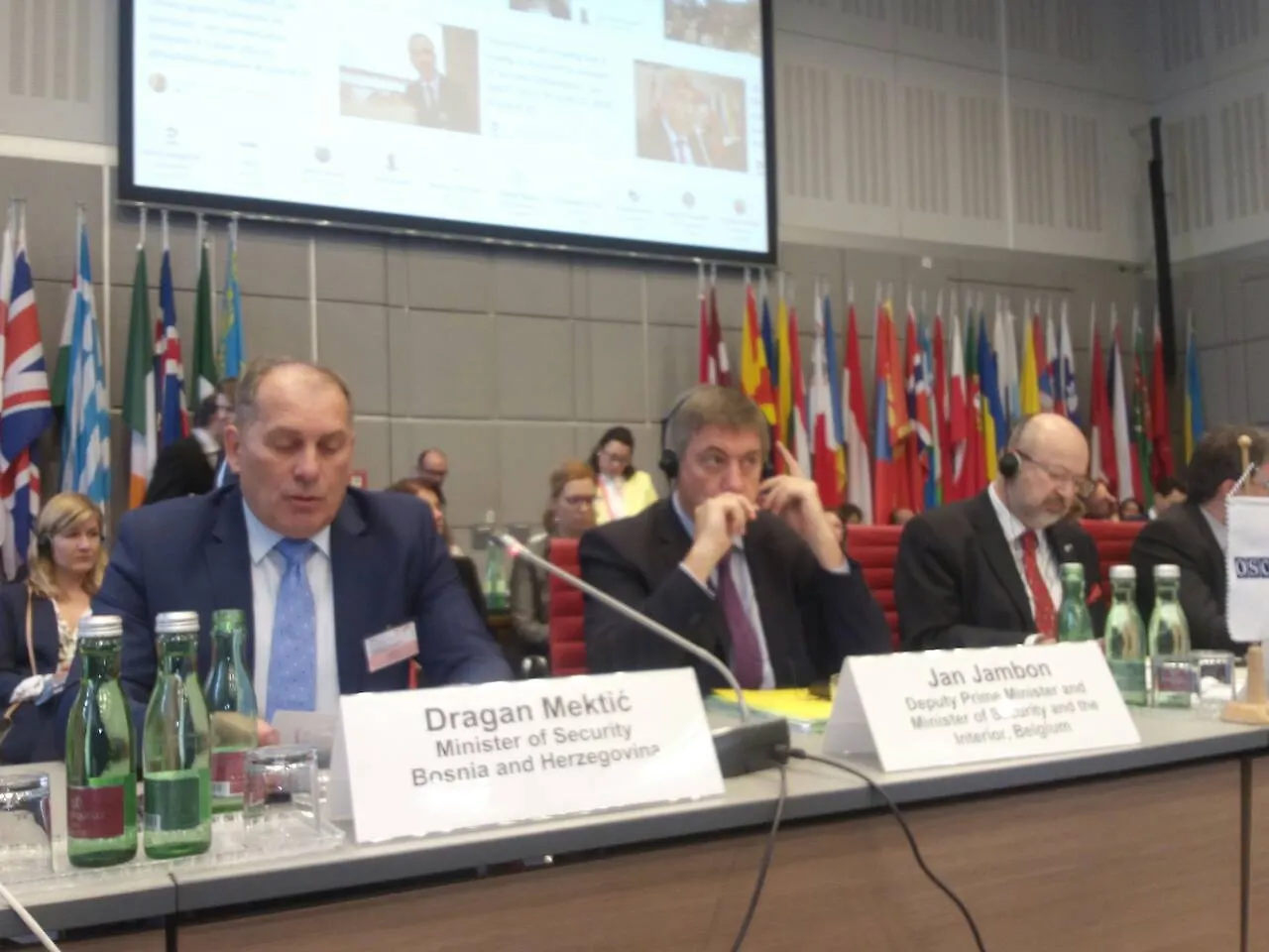 Министар Мектић на конференцији о борби против тероризма у Бечу