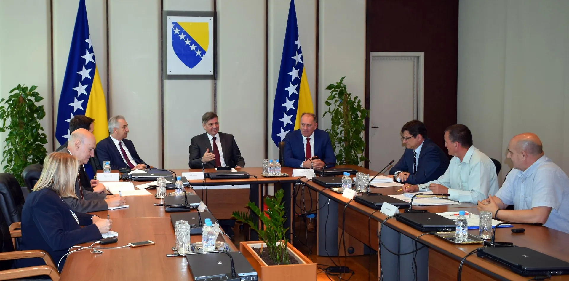 Zvizdić, Šarović i Mektić s predsjednicima povjerenstava za granice