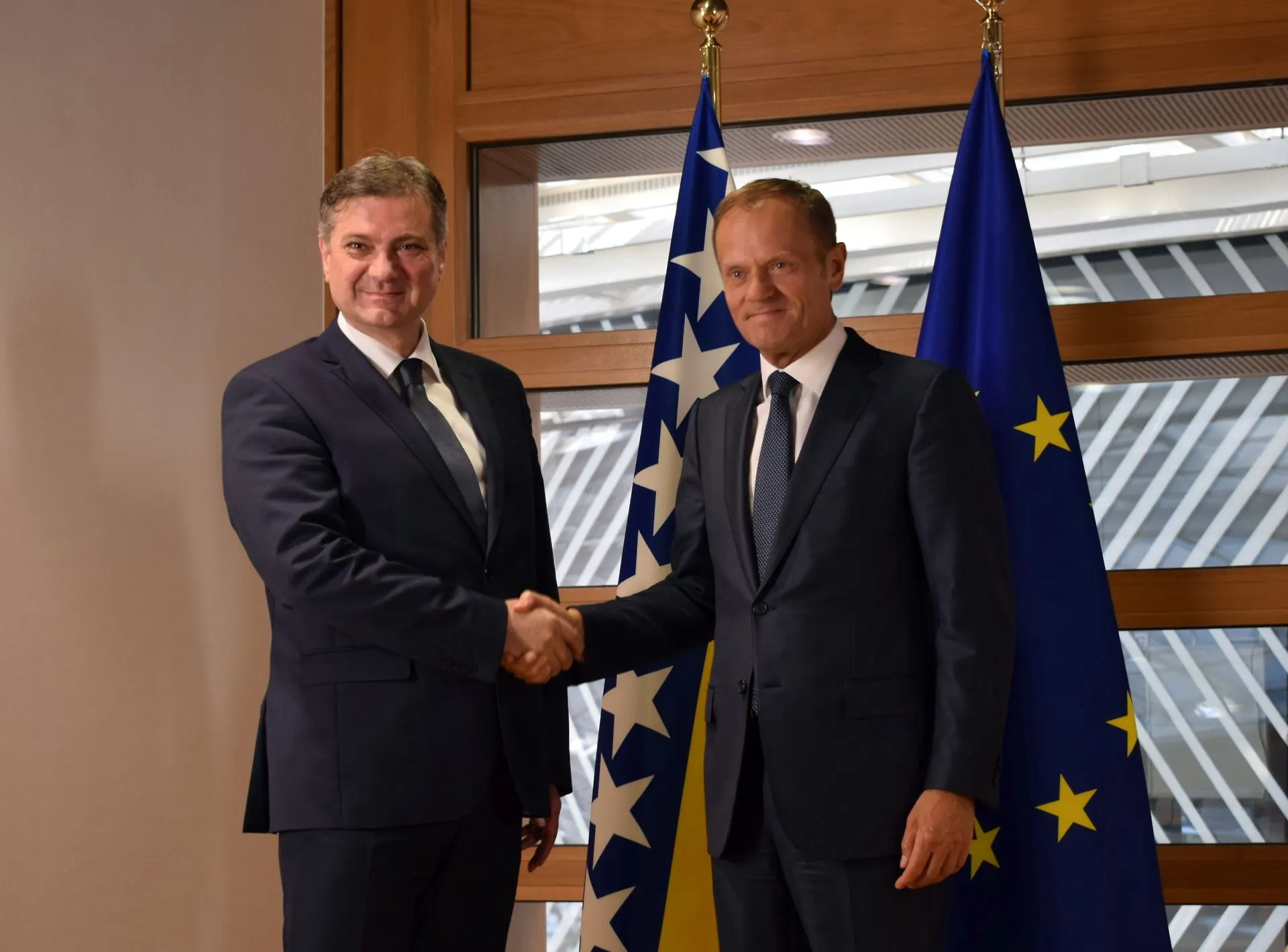 Predsjedatelj Zvizdić s predsjednikom Tuskom u Bruxellesu o europskom putu BiH 