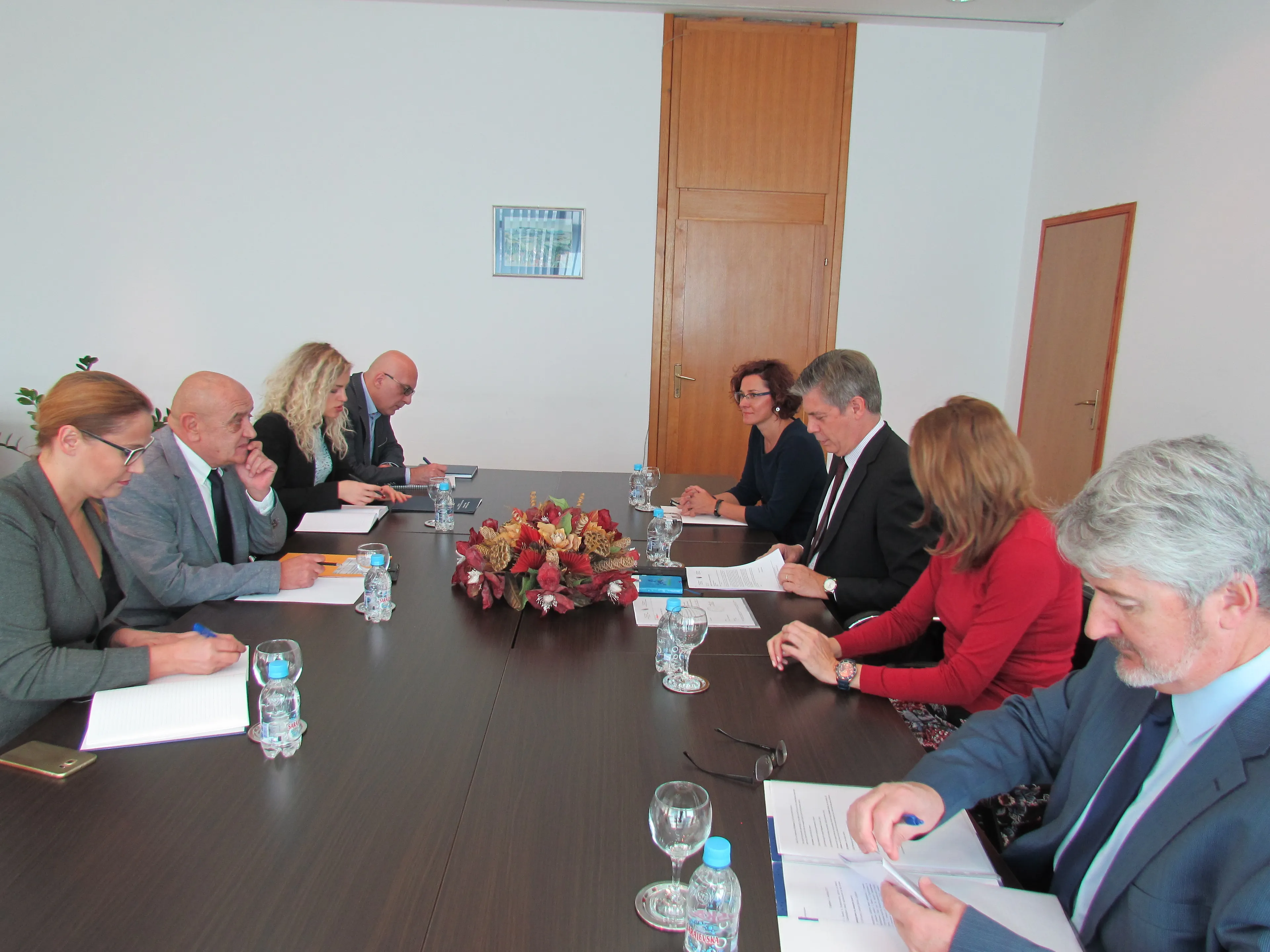 Ministar Bevanda i ambasador Vigemark 
razgovarali o usvajanju budžeta
