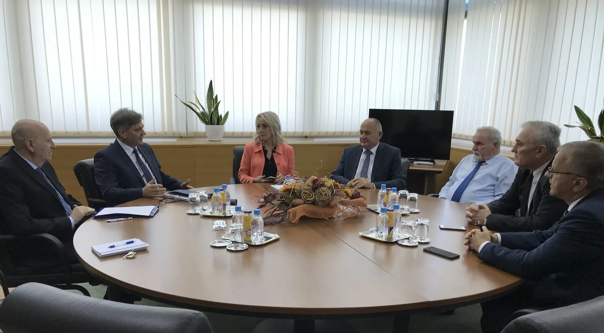 Predsjedatelj Zvizdić s zastupnicima Saveza za promjene o trošarinama