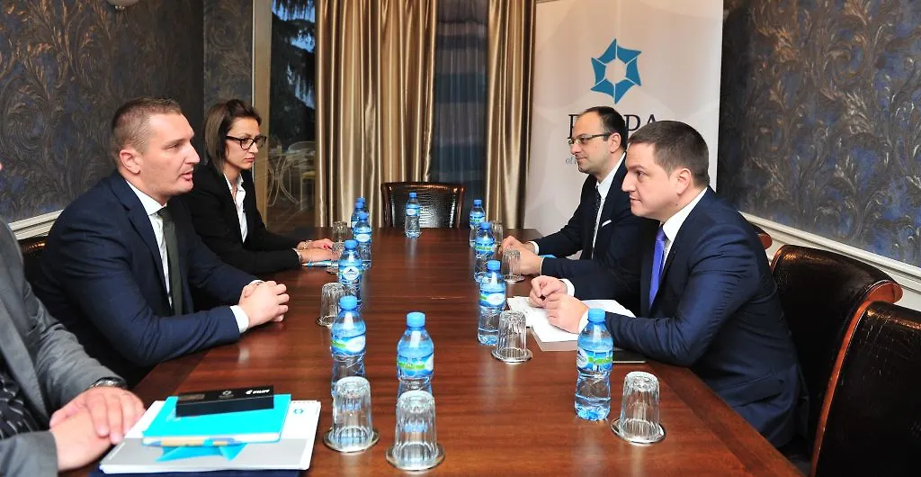 У Тирани састанак министара из БиХ и Србије, Грубеше и Руждића