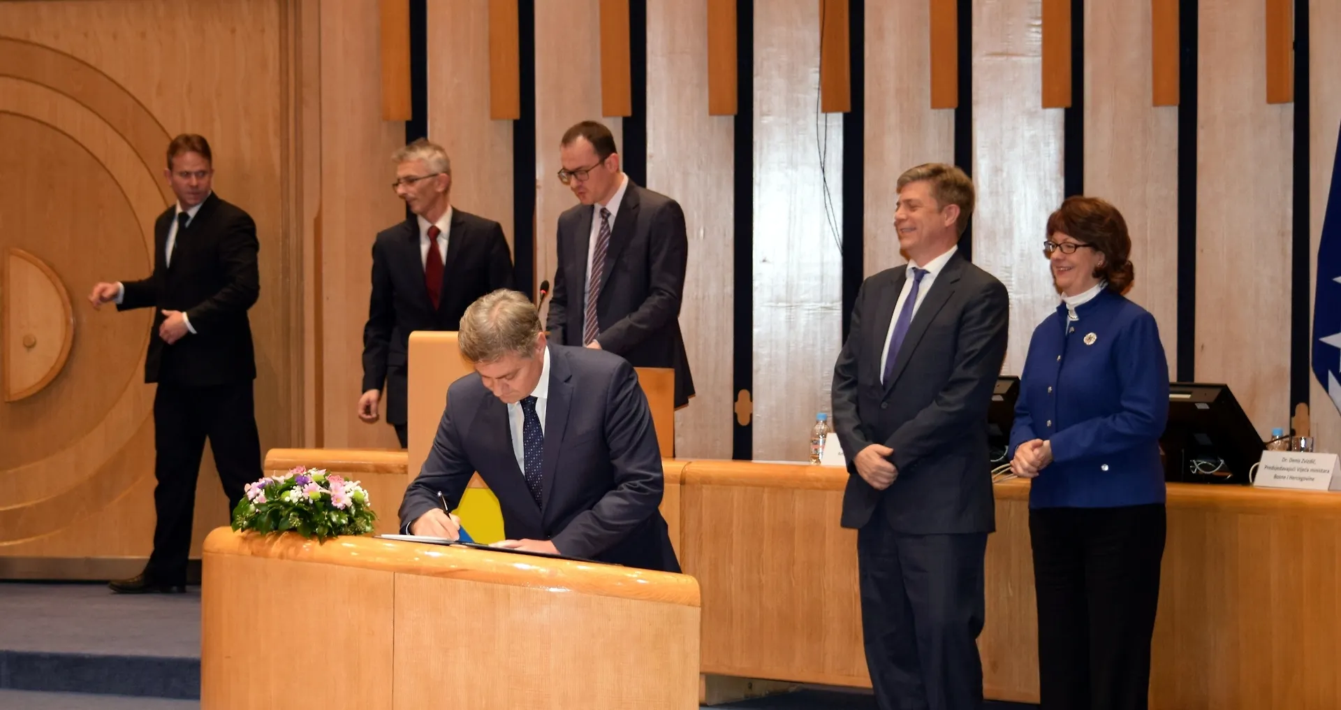 Potpisan Sporazum o saradnji Vijeća ministara Bosne i Hercegovine i nevladinih organizacija u Bosni i Hercegovini