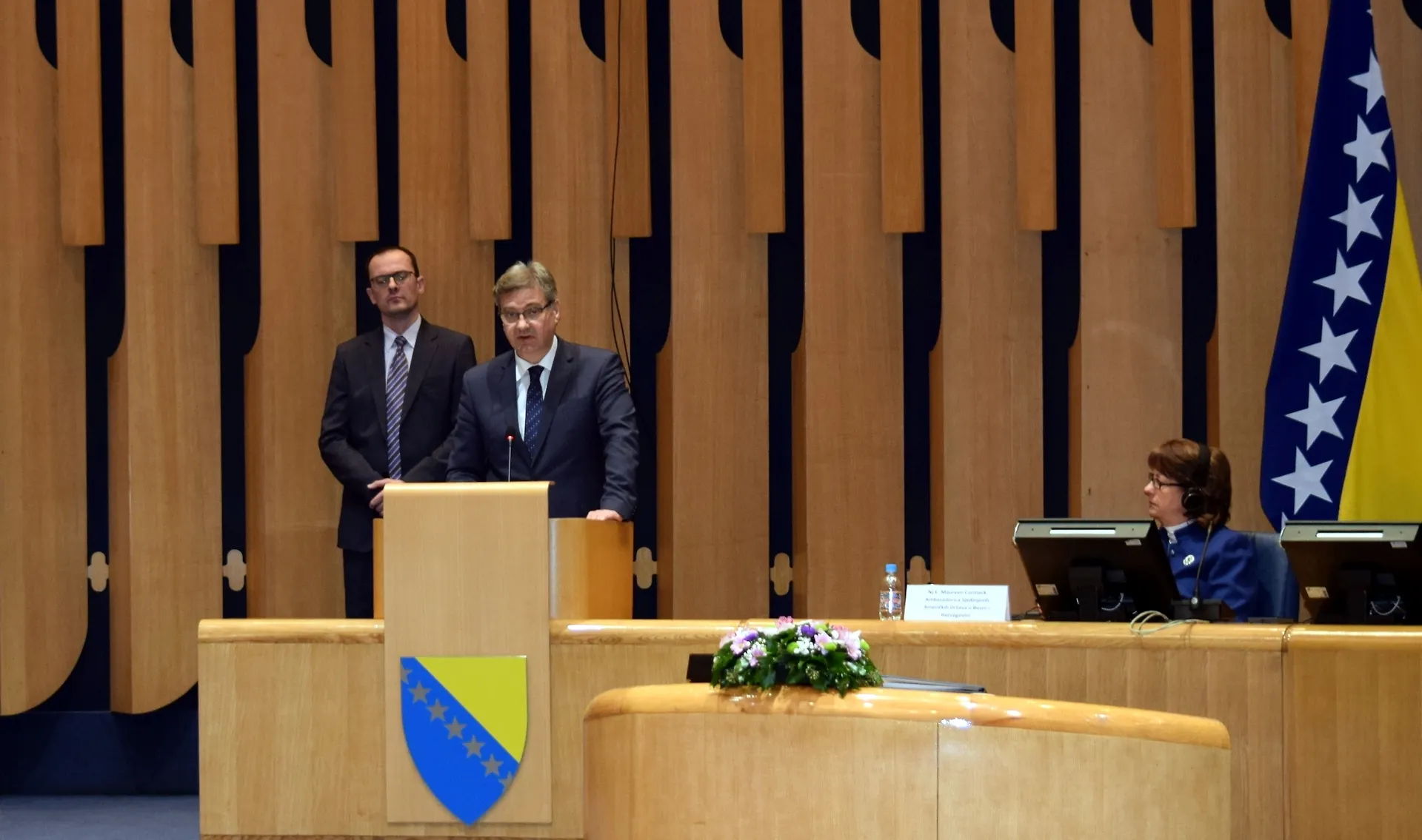 Obraćanje predsjedavajućeg Zvizdića na svečanosti potpisivanja Sporazuma o saradnji Vijeća ministara BiH i NVO i izjave za medije (AUDIO)

