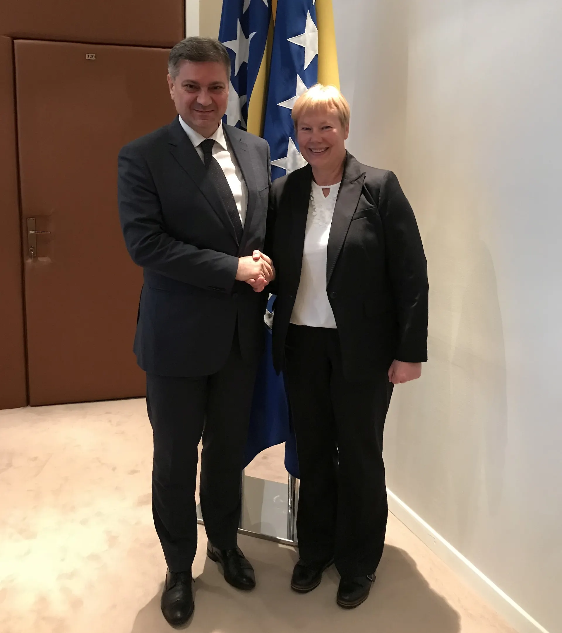 Predsjedatelj Zvizdić razgovarao s njemačkom veleposlanicom Hohmann