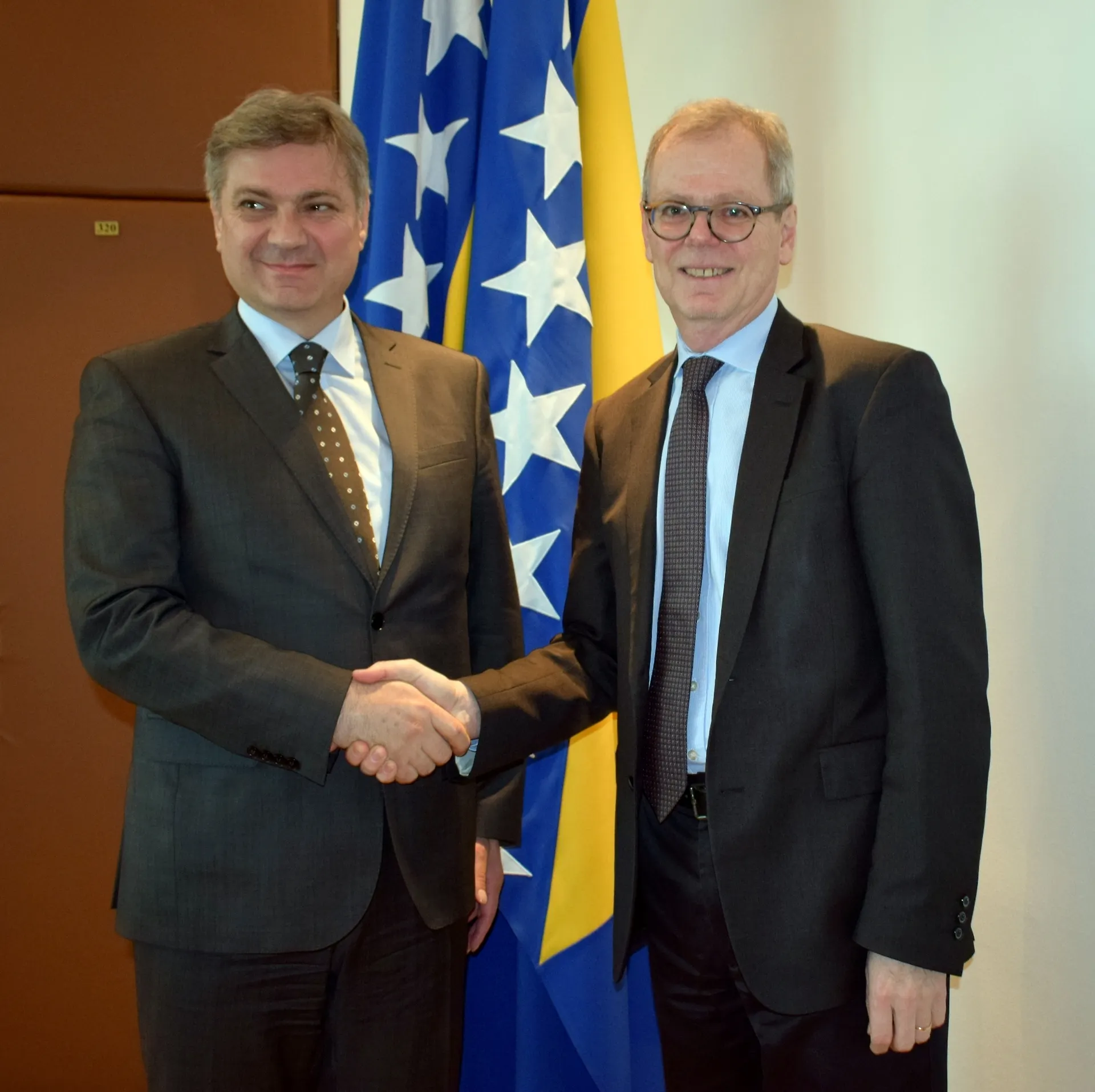Zvizdić Talks with Ambassador of Kingdom of Sweden