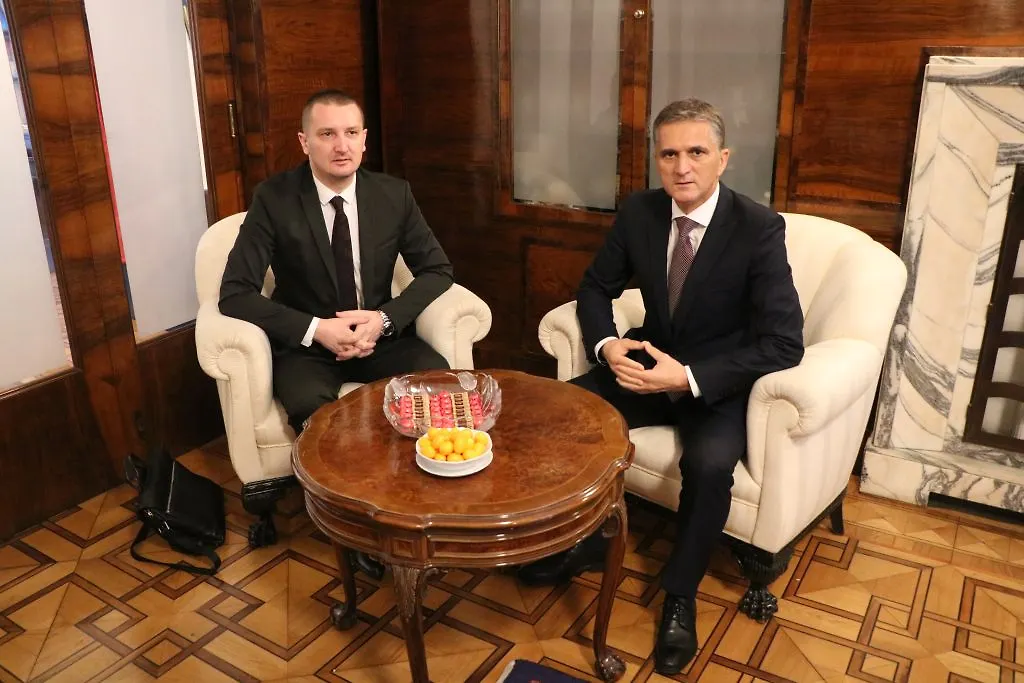 Министри Грубеша и Марић разговарали о сукцесији имовине БиХ и Хрватске