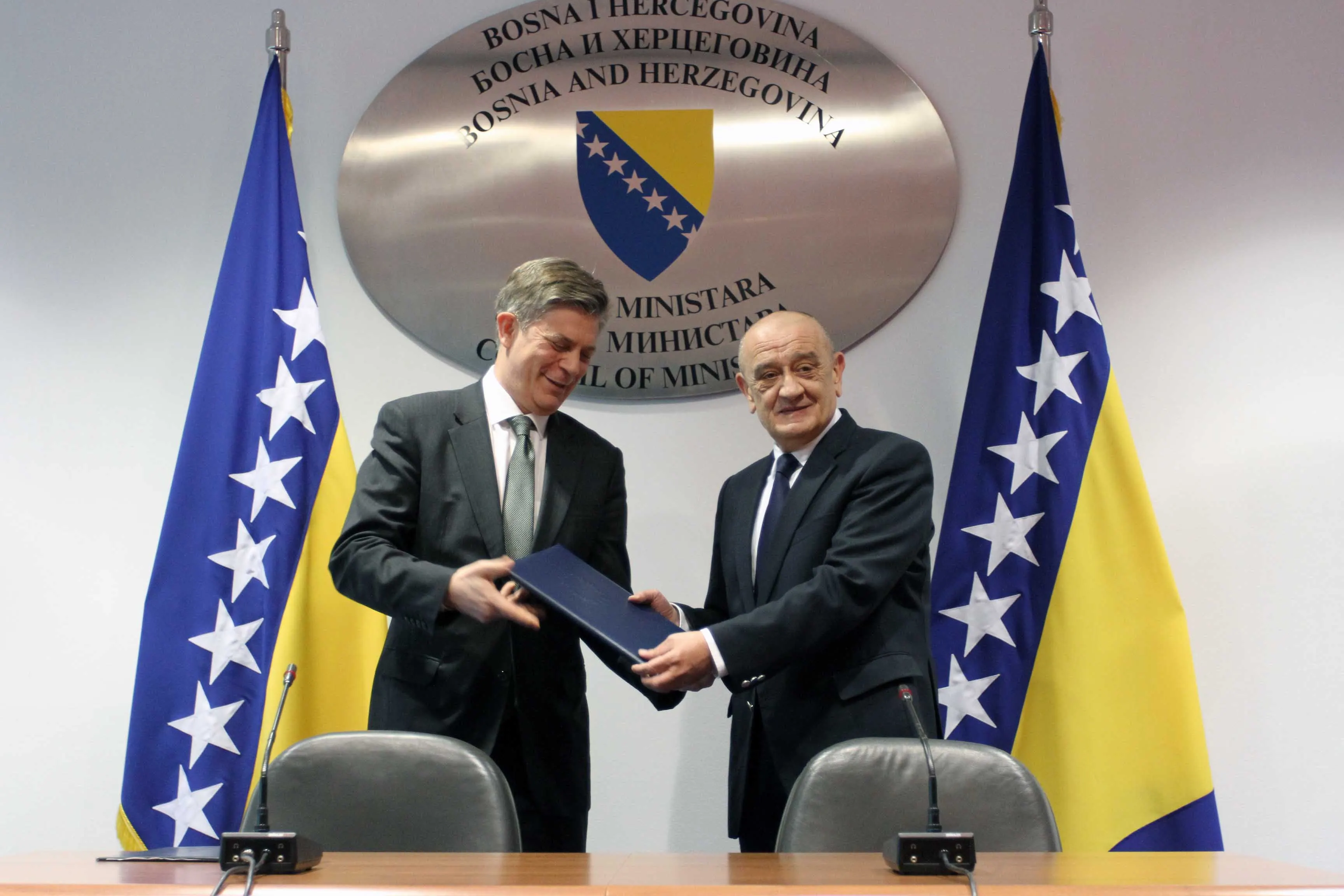 Амбасадор Вигемарк уручио министру Беванди извјештај ЕK о БиХ