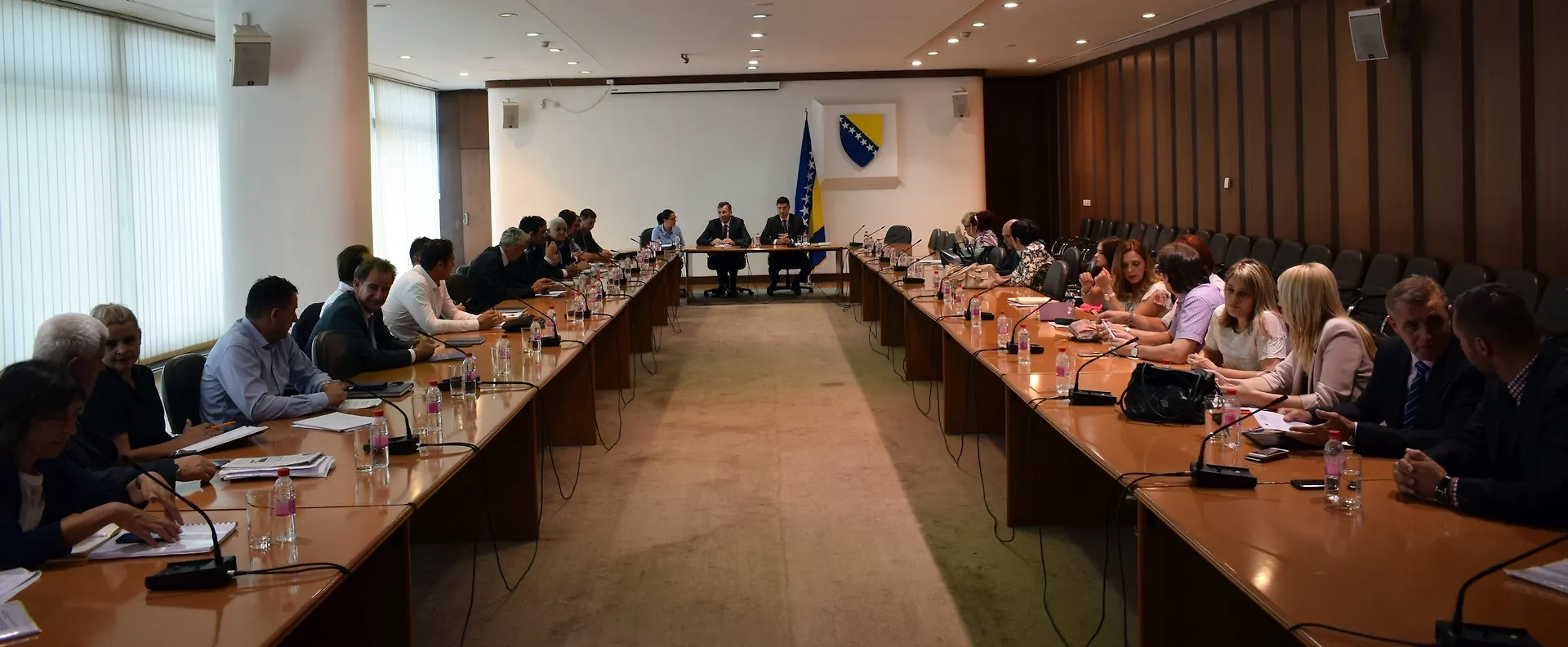 Održan sastanak generalnog tajnika Vijeća ministara s rukovoditeljima institucija – agencija, direkcija, instituta iz nadležnosti Vijeća ministara Bosne i Hercegovine

