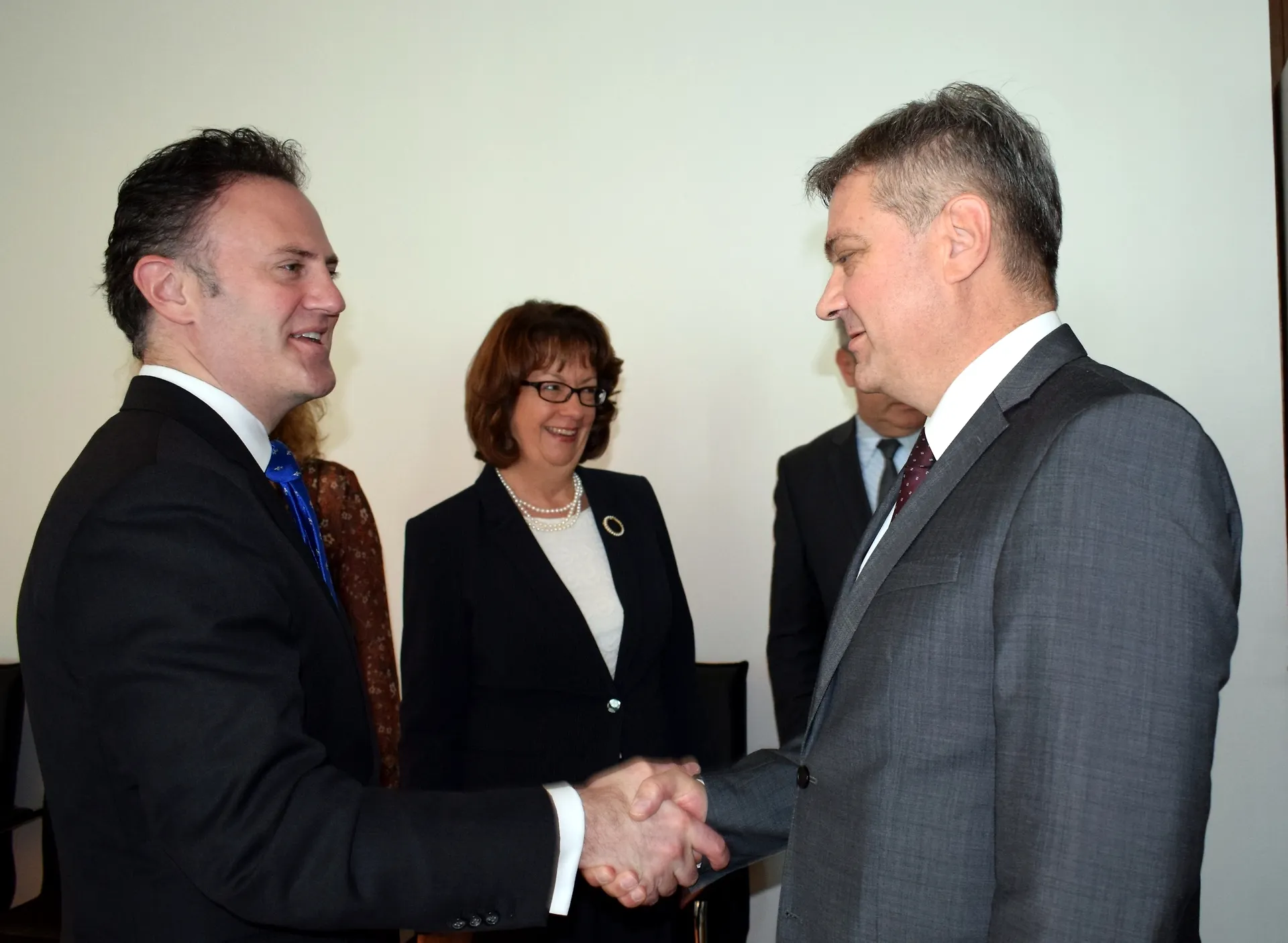 Predsjedatelj Zvizdić s veleposlanikom Salesom