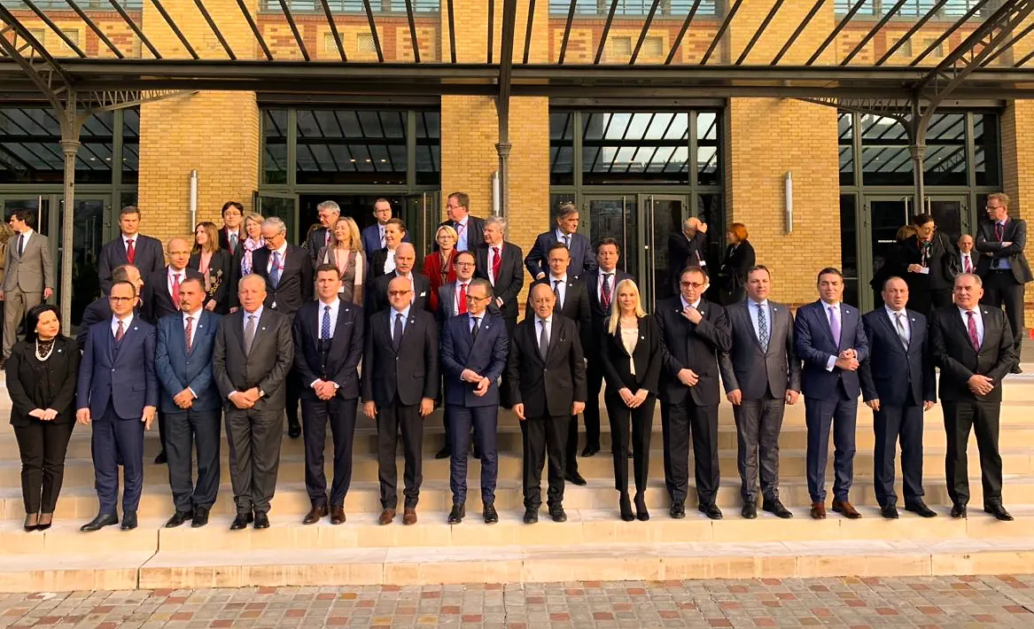 Министар Мектић на конференцији у Паризу о борби против илегалне трговине оружјем

