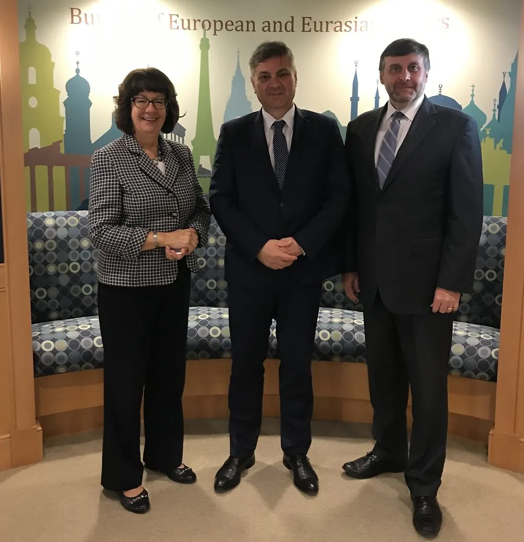 Zvizdić razgovarao s Palmerom i Cormack o BiH, europskom i NATO putu