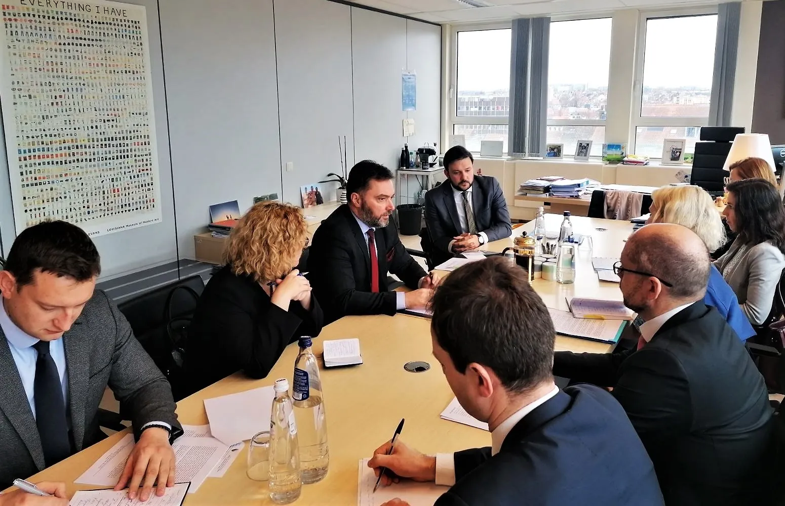 Министар Кошарац у Бриселу: Неприхватљива изградња нуклеарног одлагалишта на Трговској гори