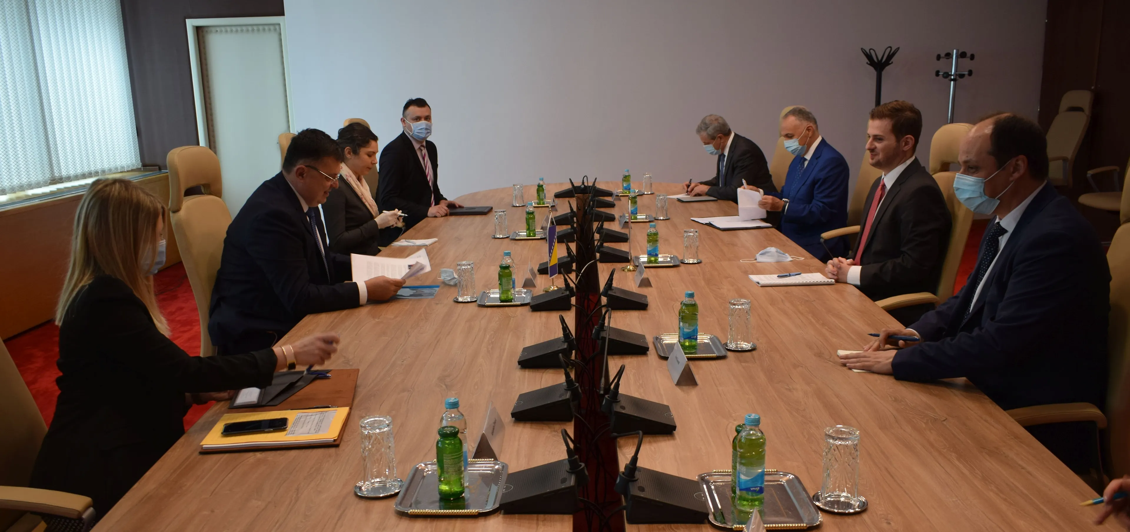 Chairman Tegeltija Talks with Acting Minister Cakaj

