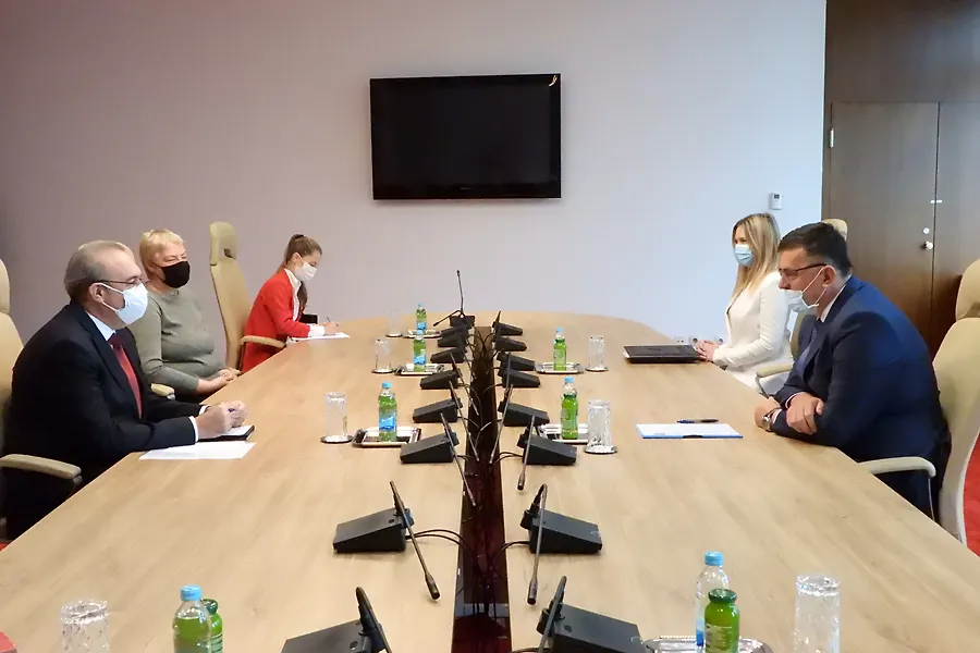 Predsjedatelj Tegeltija s veleposlanikom Kočom