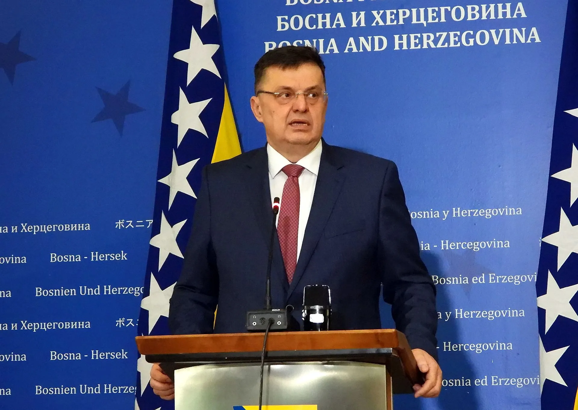 Саопштење и аудио-запис конференције за медије након 25. редовне сједнице Савјета министара Босне и Херцеговине (АУДИО)