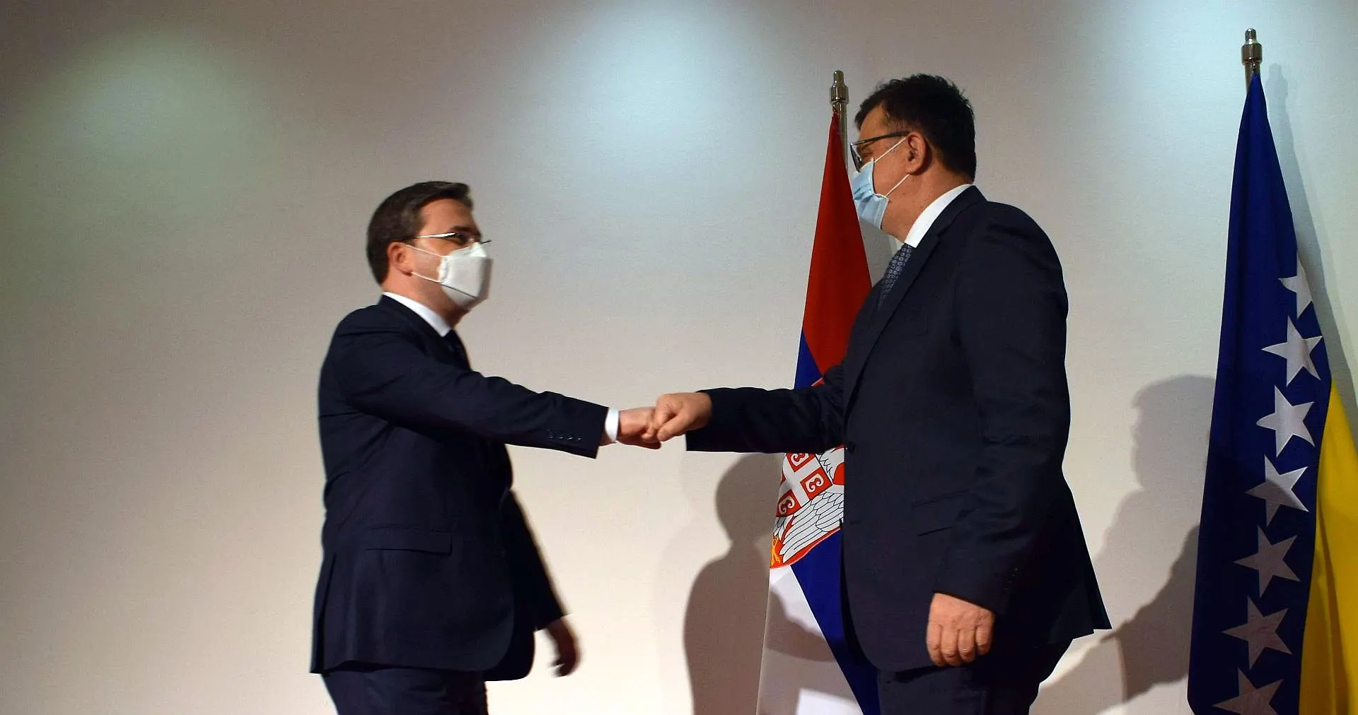 Chairman Tegeltija talks with Foreign Minister of Serbia Selaković