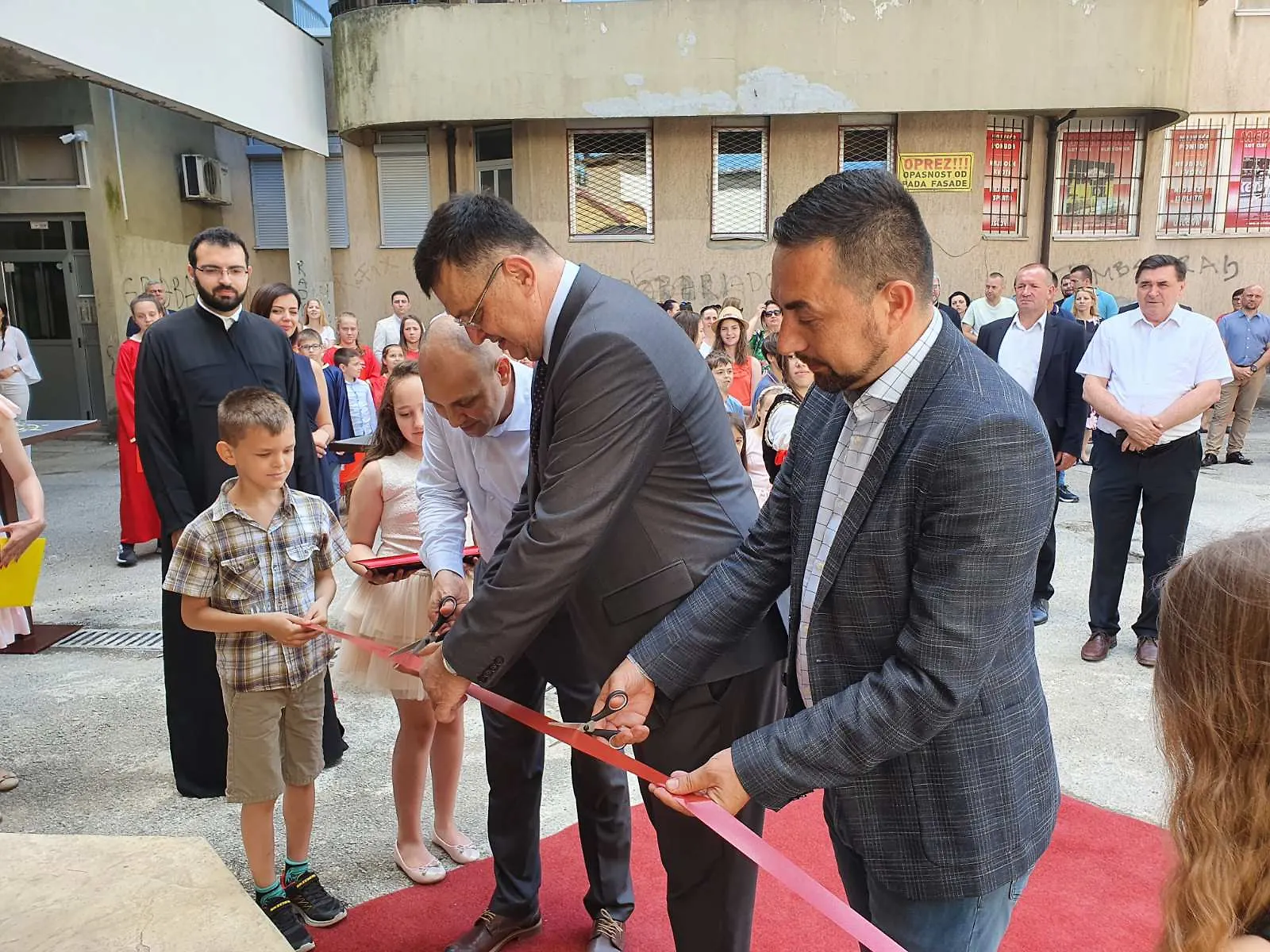 Predsjedavajući Tegeltija svečano otvorio nove prostorije SPKD „Prosvjeta“ u Doboju