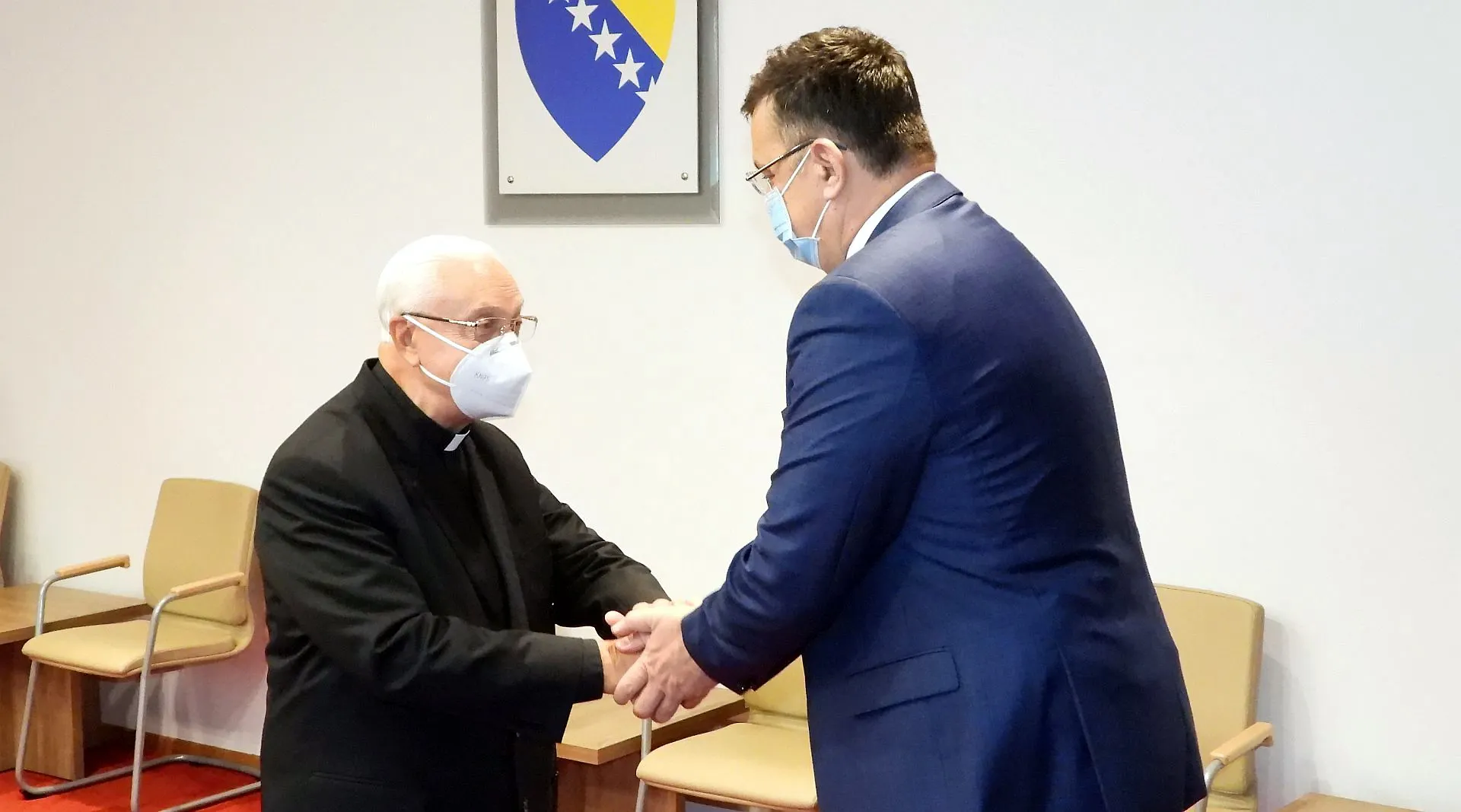 Chairman Tegeltija with Apostolic Nuncio in BIH Pezzuto