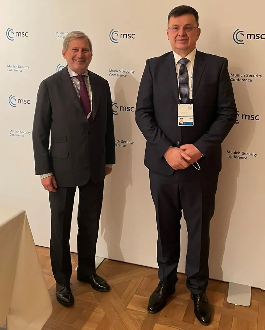 Chairman Tegeltija with Commissioner Hahn in Munich