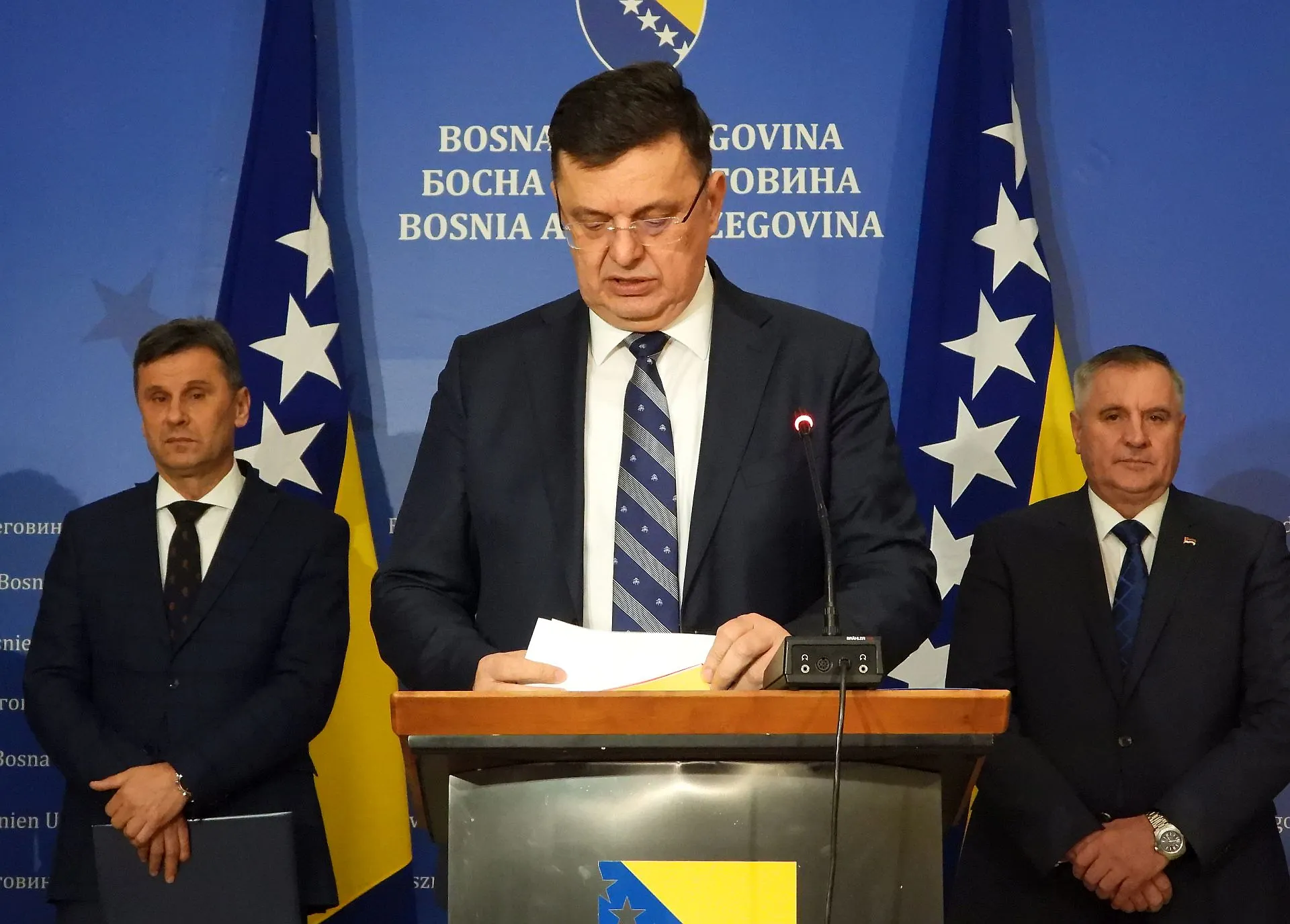 Predsjedavajući Tegeltija na sastanku s entitetskim premijerima