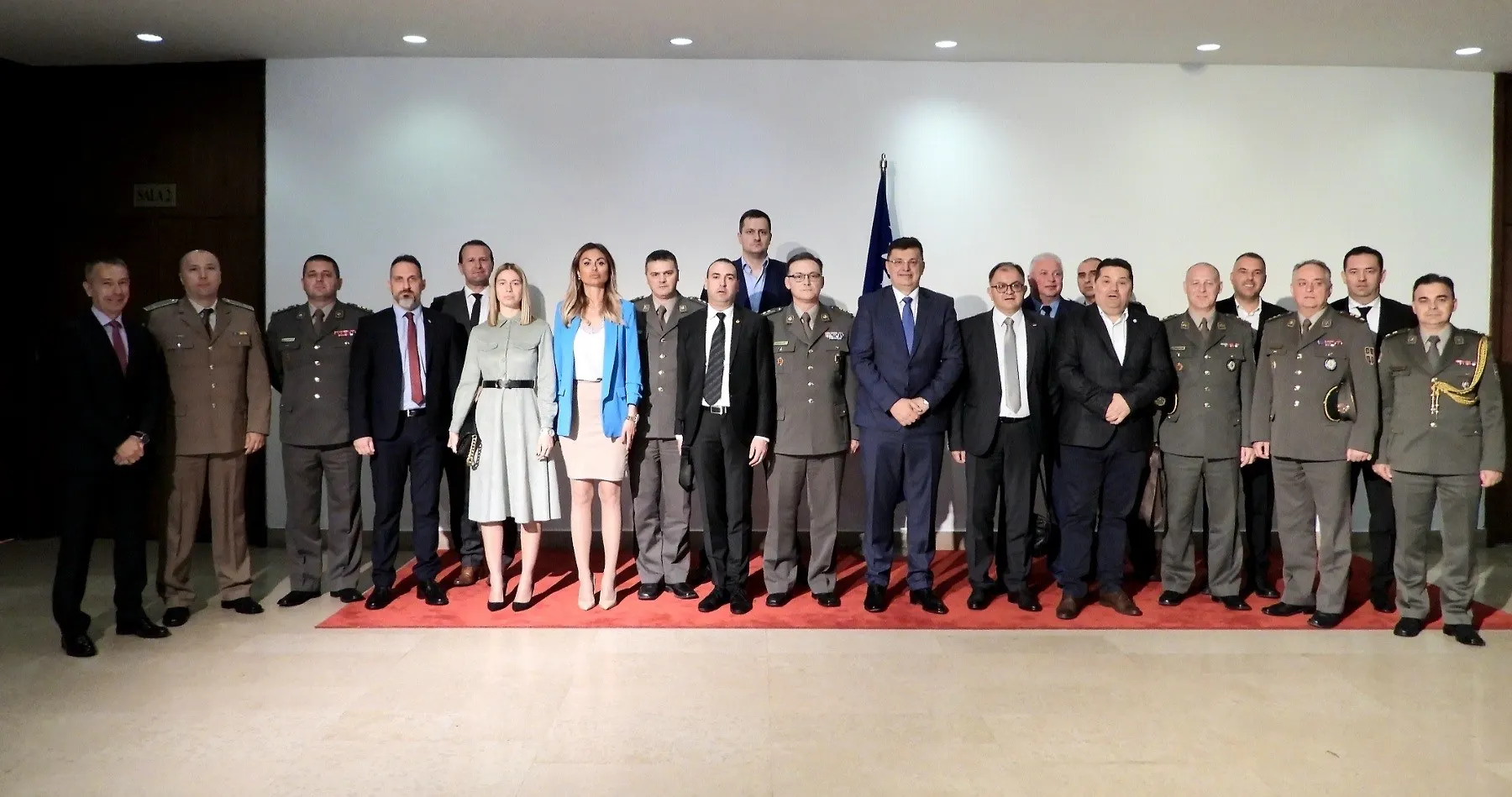 Predsjedatelj Tegeltija s polaznicima Visokih studija sigurnosti i obrane