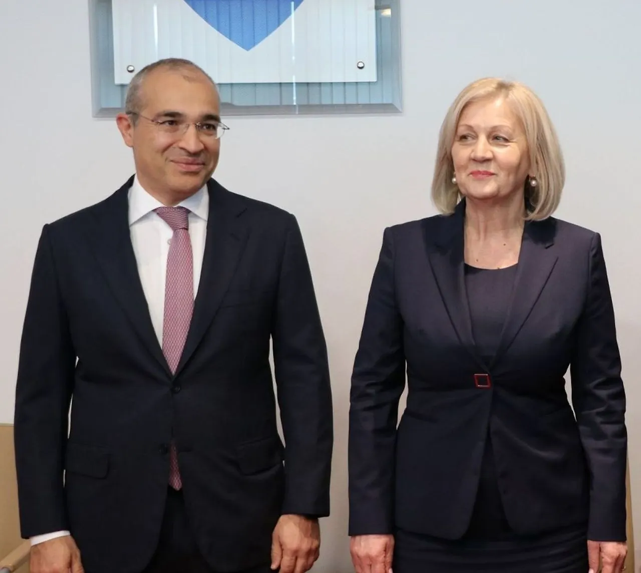 Chairwoman Krišto Talks with Azerbaijani Minister of Economy Jabbarov