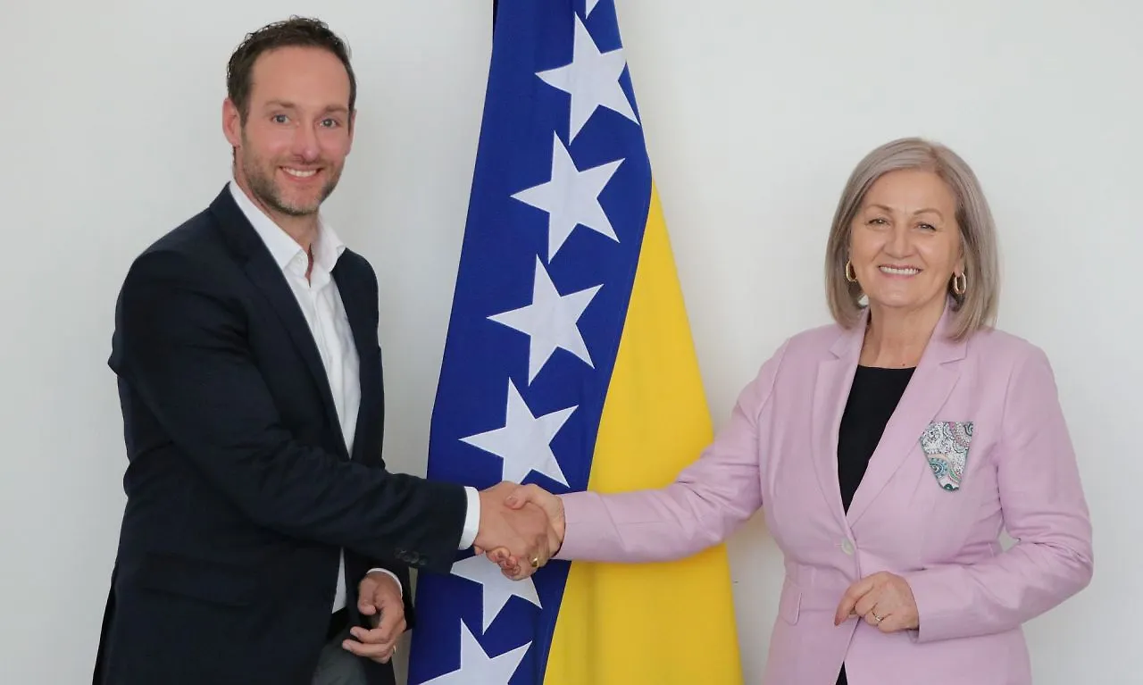 Chairwoman Krišto with President of Digital Nomads Association of Croatia