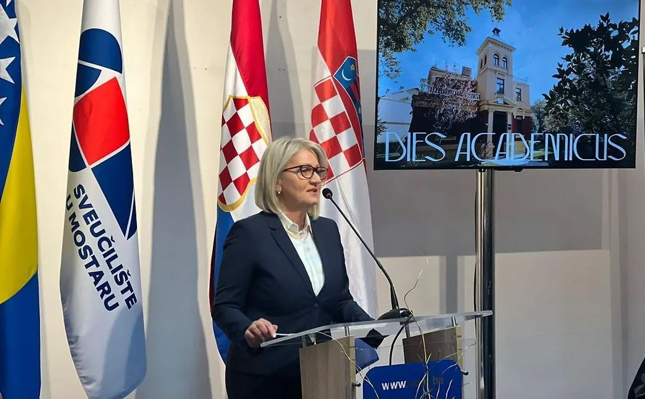Предсједавајућа Кришто на 46. годишњици Универзитета у Мостару