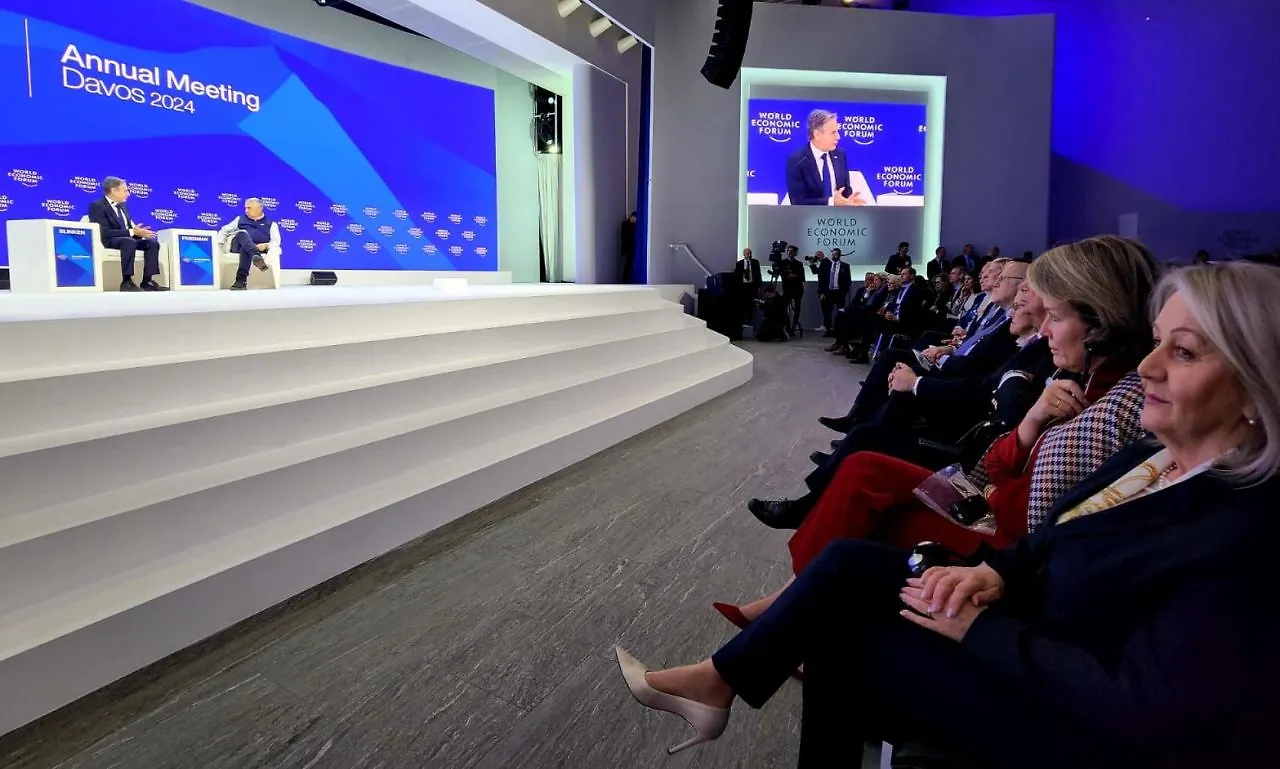 Предсједавајућа Кришто у Давосу присуатвовала панел-дискусији с америчким државним секретаром Блинкеном 