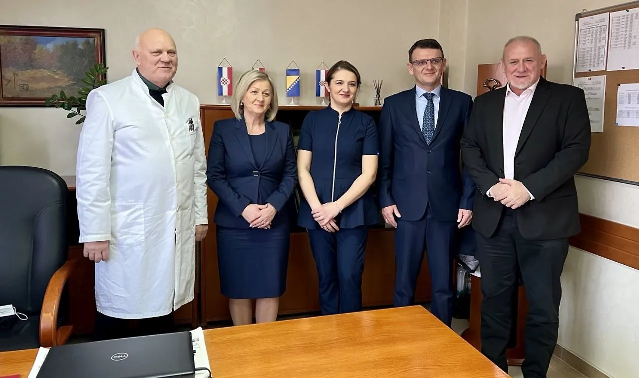 Chairwoman Visits Cantonal Hospital in Orašje