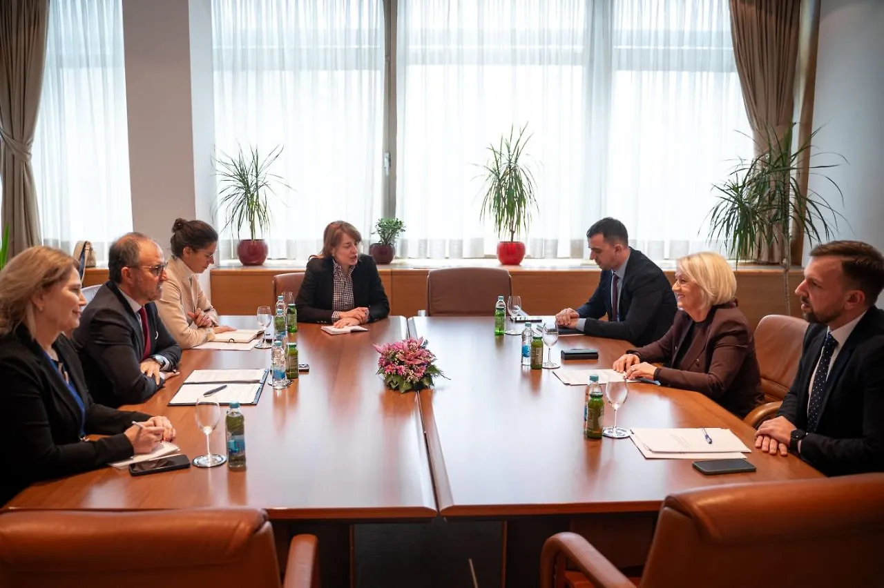 Предсједавајућа Вијећа министара БиХ Борјана Кришто са специјалним представником ЕУ Сореком: Неизборна 2025. година је прилика за кључне искораке на европском путу* 