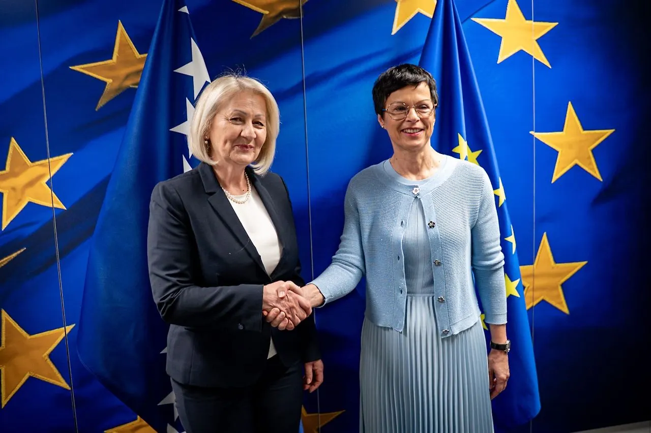 Састанак предсједавајуће Савјета министара БиХ Борјане Кришто и комесарке за проширење ЕУ Марте Кос

