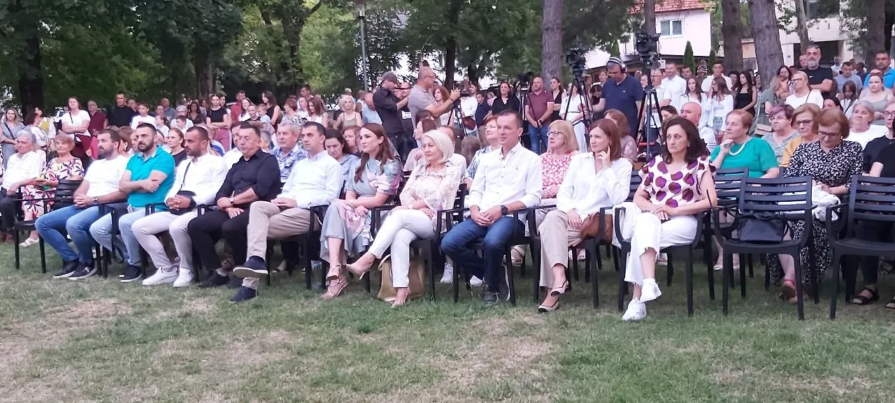 Предсједавајућа Савјета министара БиХ Борјана Кришто присуствовала отворењу манифестације „Ливањско културно љето 2025“

