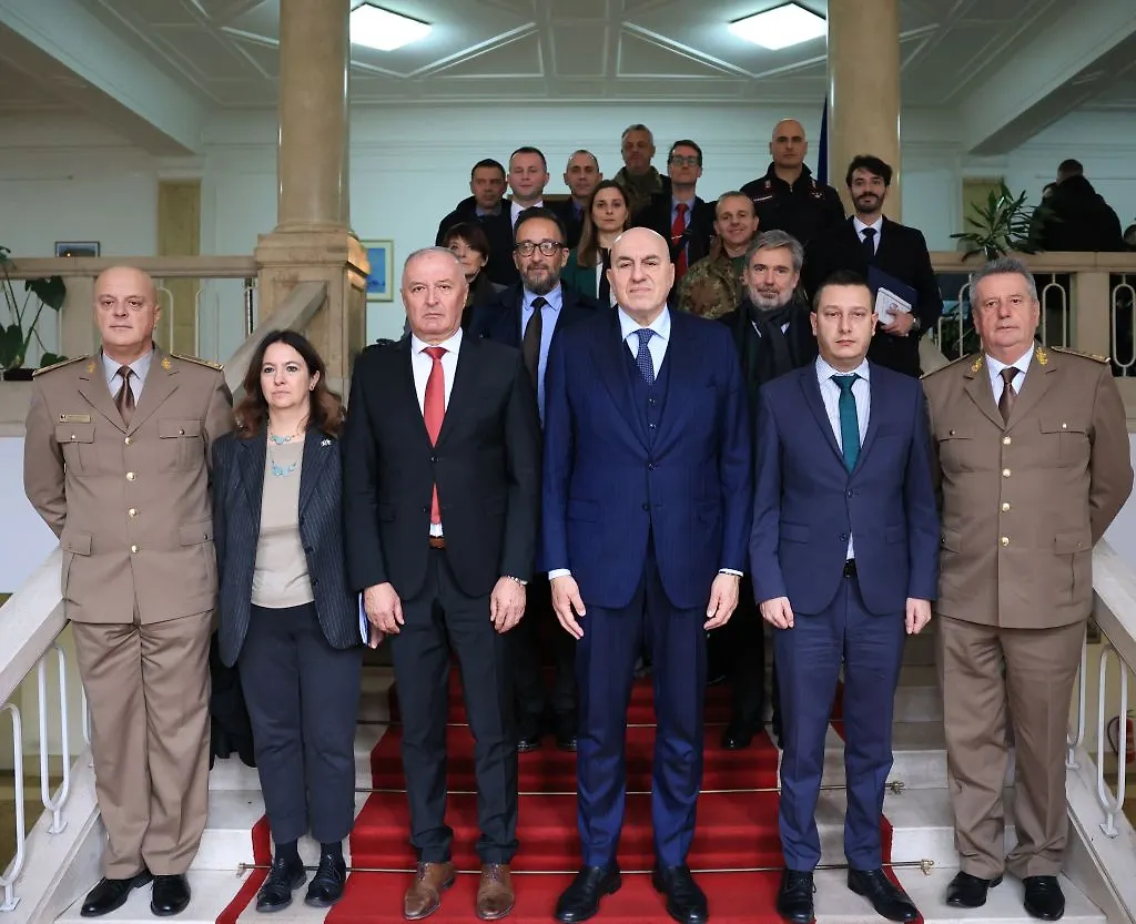 Састанак Хелеза и Kросета у Сарајеву: Подршка Италије БиХ потврђена током посјете министра одбране Републике Италије