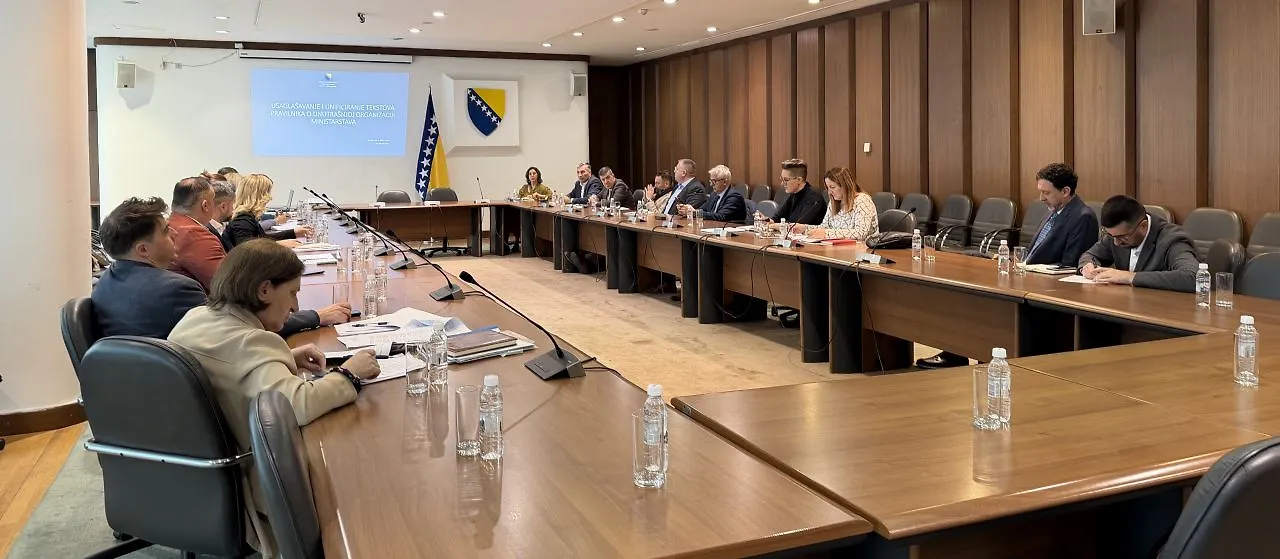 Zajednički sastanak radi usuglašavanja i unificiranja tekstova pravilnika o unutarnjem ustrojstvu ministarstava