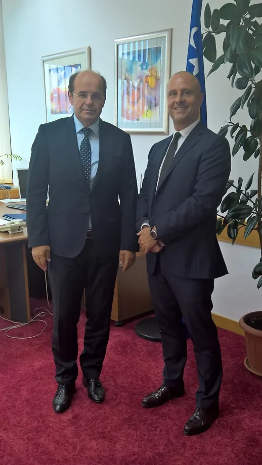 Министар Адил Османовић разговарао са замјеником шефа Делегације ЕУ у БиХ Калдуном Сином - Избори не смију успорити пут Босне и Херцеговине ка Европској унији

