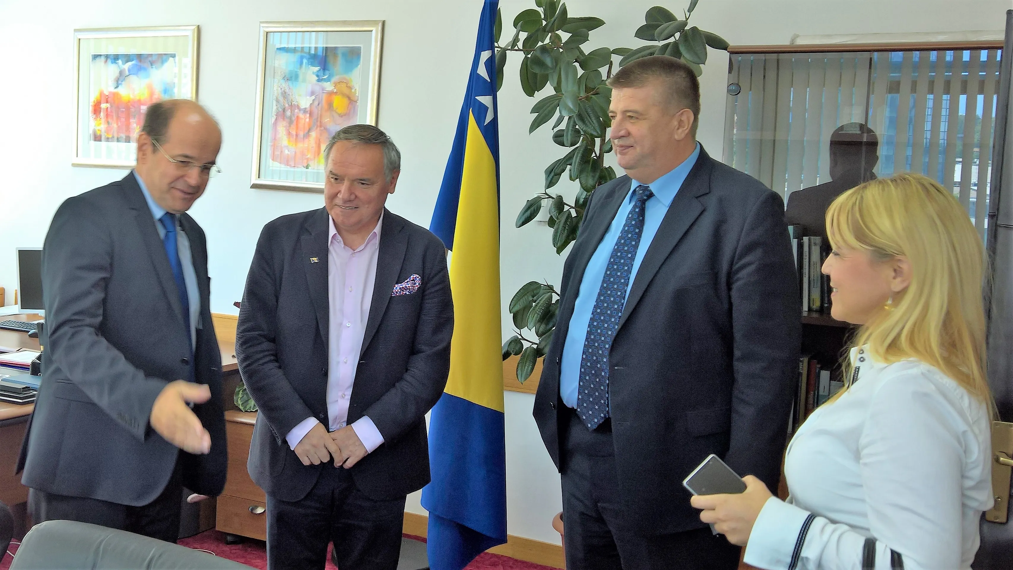 Новоименовани амбасадори БиХ у Словенији и Аустрији, Славко Вучуревић и Кемал Козарић, посјетили Министарство цивилних послова БиХ 