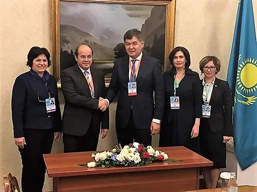 Министар Адил Османовић у Казахстану на Другој међународној конференцији о примарној здравственој заштити